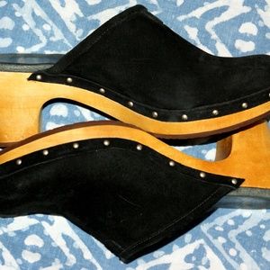 UGG black suede leather and wood clogs 10